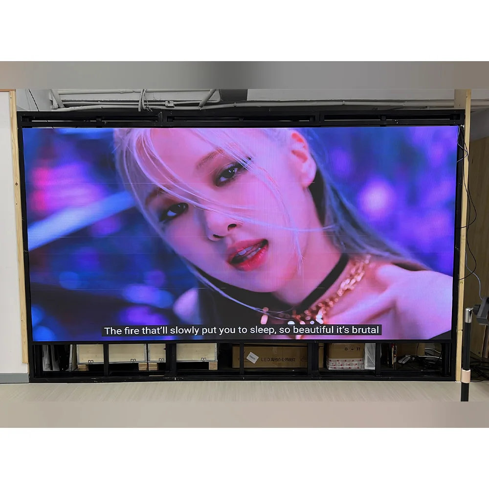 8x20フィート P2.5 壁掛け式屋内LEDビデオウォール - Home Cinema Experience のレビューと価格
